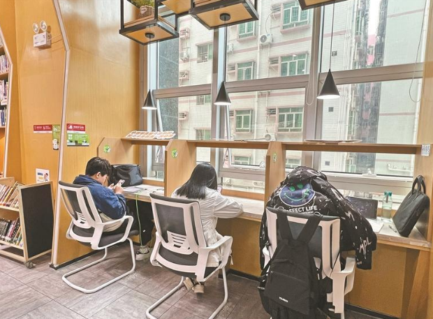 深圳福田:上楼看书,下楼买菜,两份食粮皆丰盈 深圳福田:上楼看书,下楼买菜,两份食粮皆丰盈