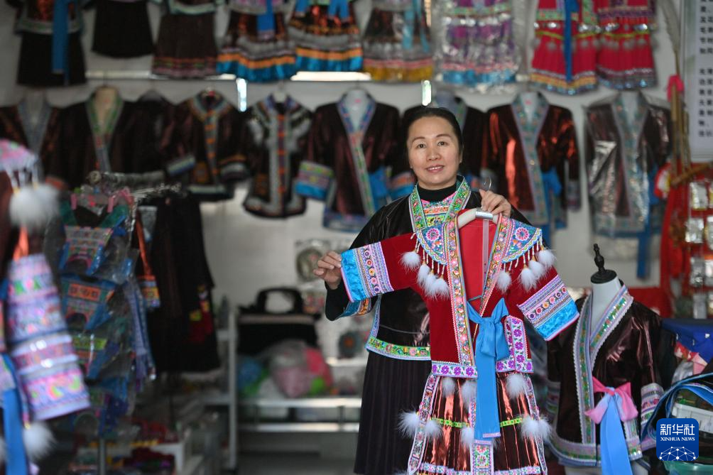 可爱的乡村——大山巾帼“领头雁”