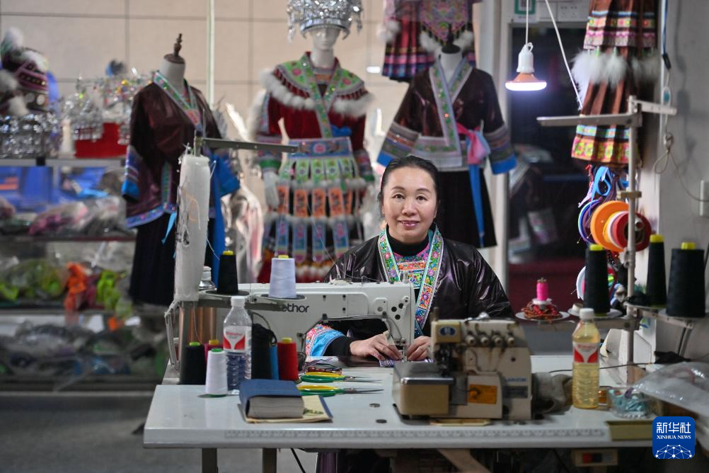 可爱的乡村——大山巾帼“领头雁”