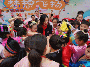 花开有声第七季 支点的绽放 | 杨娟——用歌声绽放力量