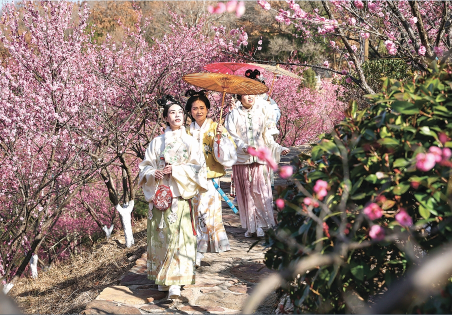 江苏连云港：踏青赏花正好时