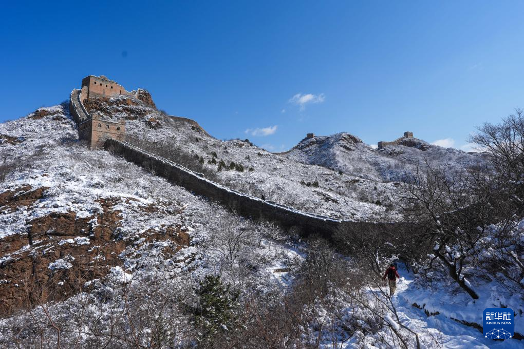 雪后金山岭长城