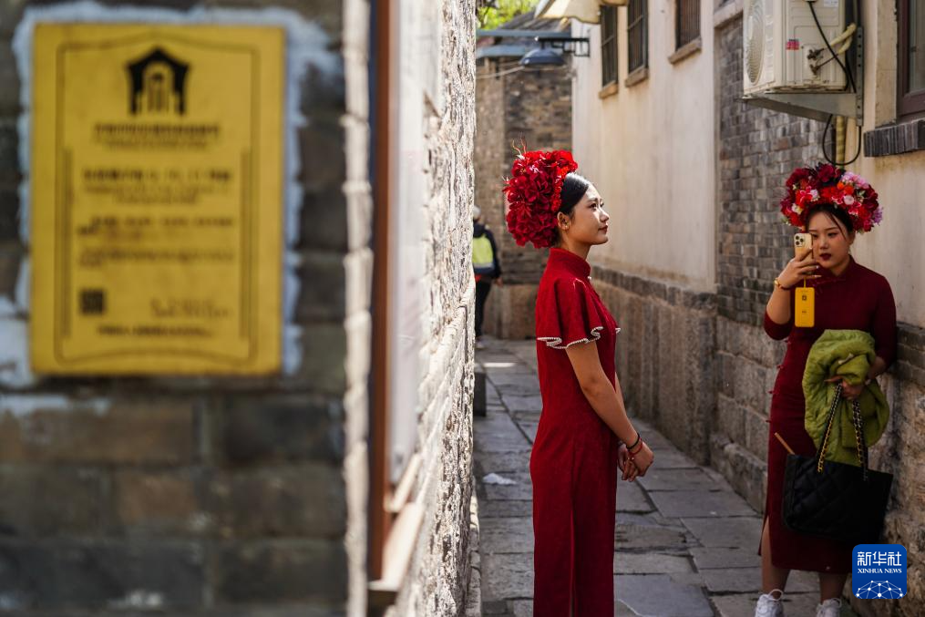 中国之城｜济南：恍若江南，不经意就会邂逅泉水
