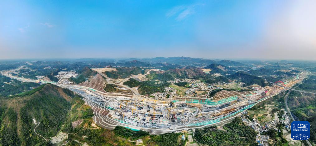 平陆运河忙施工