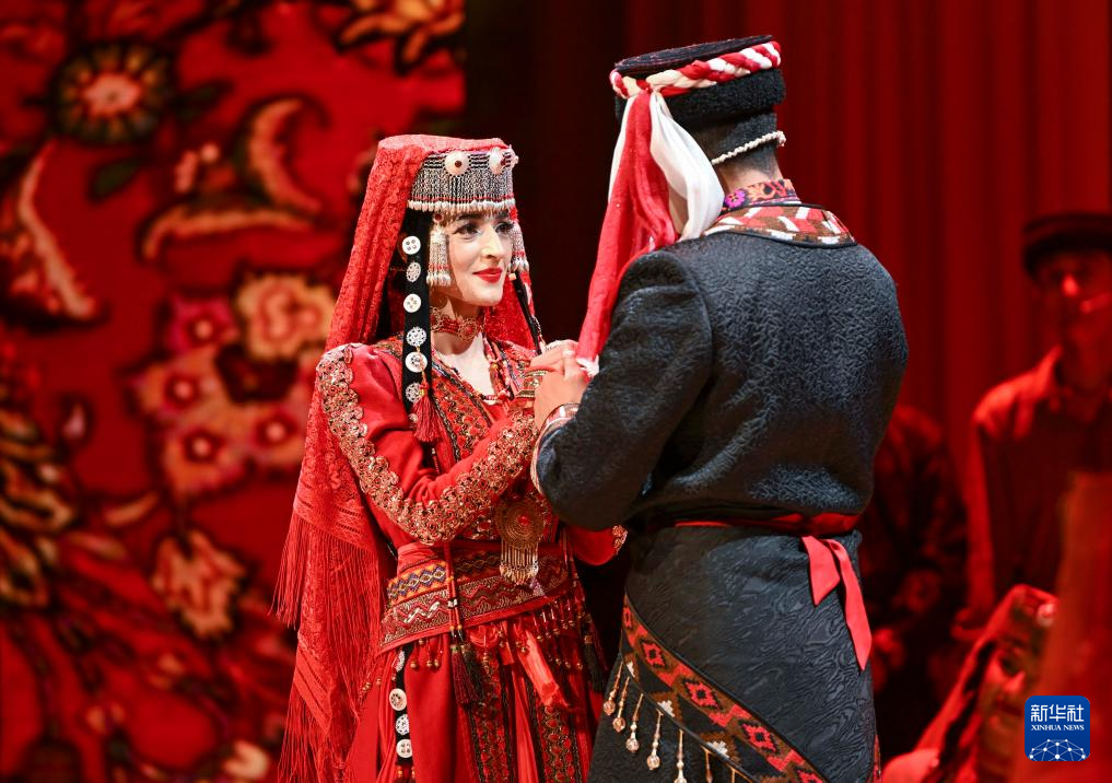 文化中国行丨非遗展演助力赏春经济