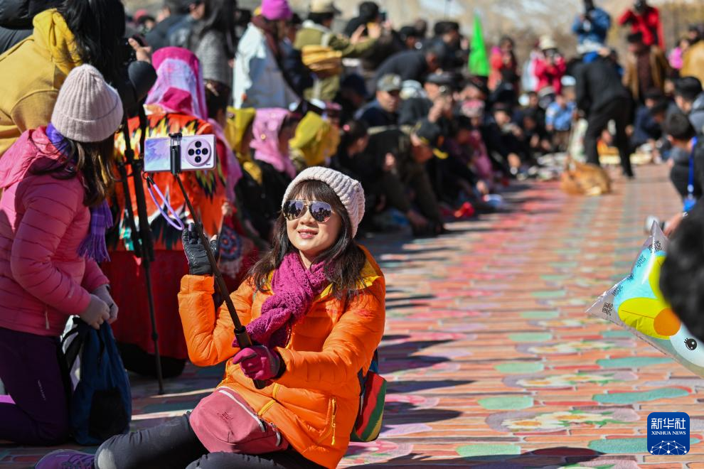 文化中国行丨非遗展演助力赏春经济