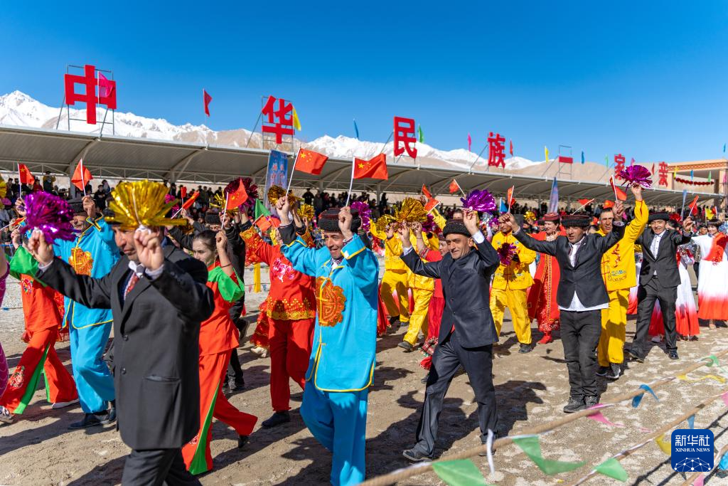 文化中国行丨非遗展演助力赏春经济