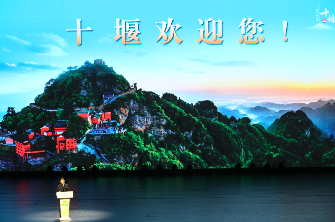 200名抖音达人携亿级流量解码仙山魅力！
