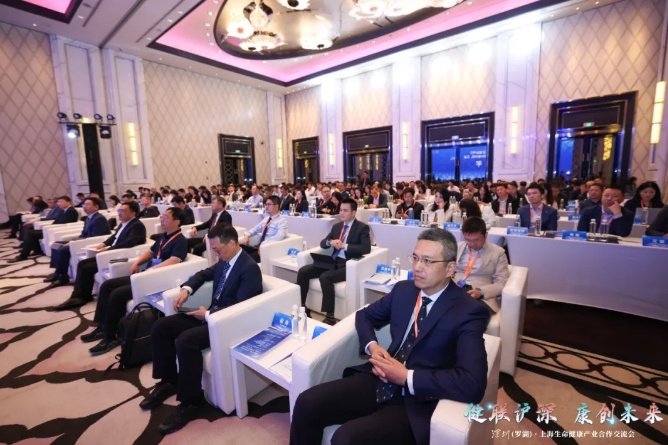 与华为云、阿里云签约！信息量巨大！