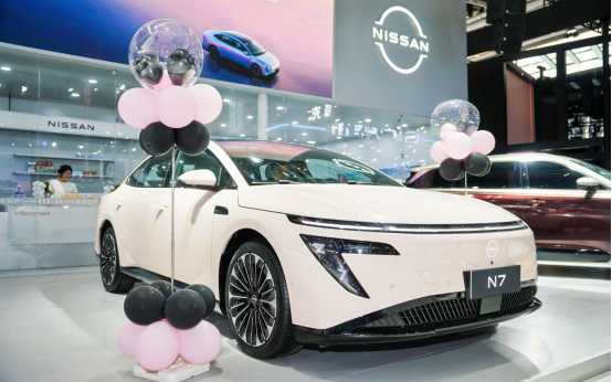 消费提振助商惠民 创造 未来 不止于车 2025第十七届西安五一车展盛大启幕