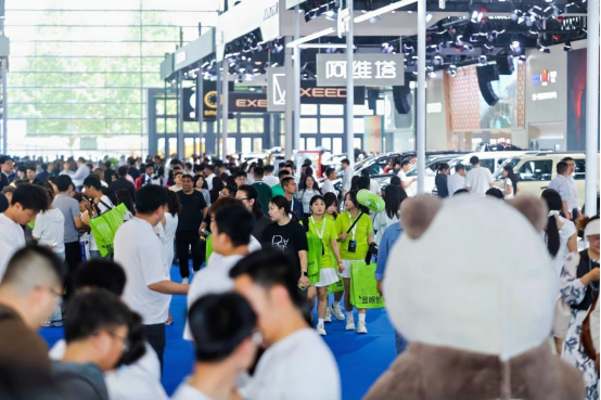 消费提振助商惠民 创造 未来 不止于车 2025第十七届西安五一车展盛大启幕