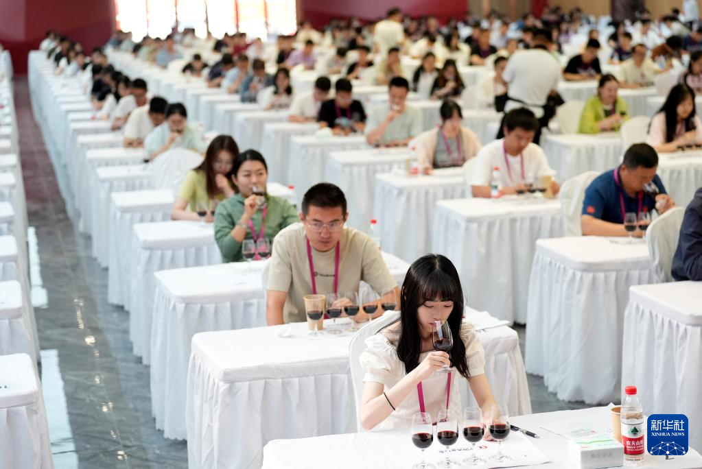 全国首届葡萄酒产业“创殊杯”职工职业技能大赛决赛在银川举行