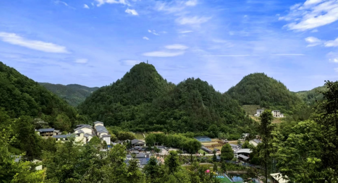 “六个一”托起群众幸福感，重庆巫溪观峰村用邻里守望织密乡村治理网