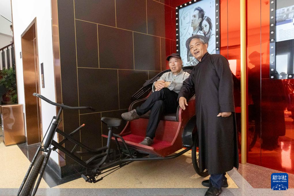 上海虹口:电影《酱园弄·悬案》热映 带动文旅商融合发展