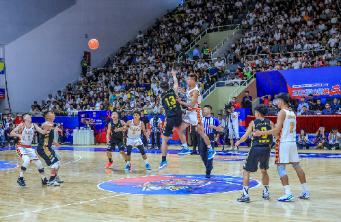 四川凉山禁毒防艾篮球赛开赛