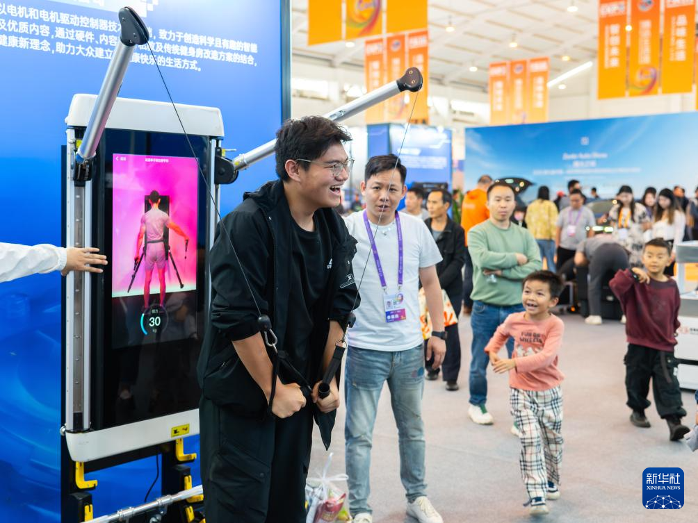 云南昆明:南博会上的“科技范”