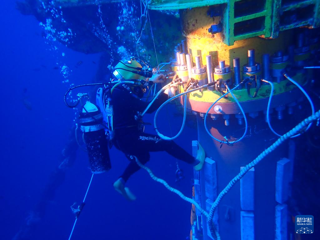 “深海一号”大气田二期项目全面投产