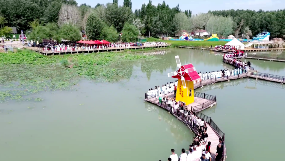 拜城：守护生态底色，铺就旅游富路