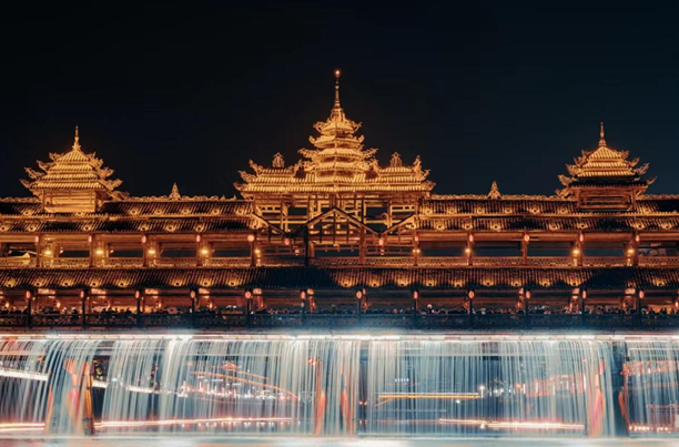 天坑听风 浮桥逐浪 贡水寻夜 湖北宣恩解锁文旅融合新范式