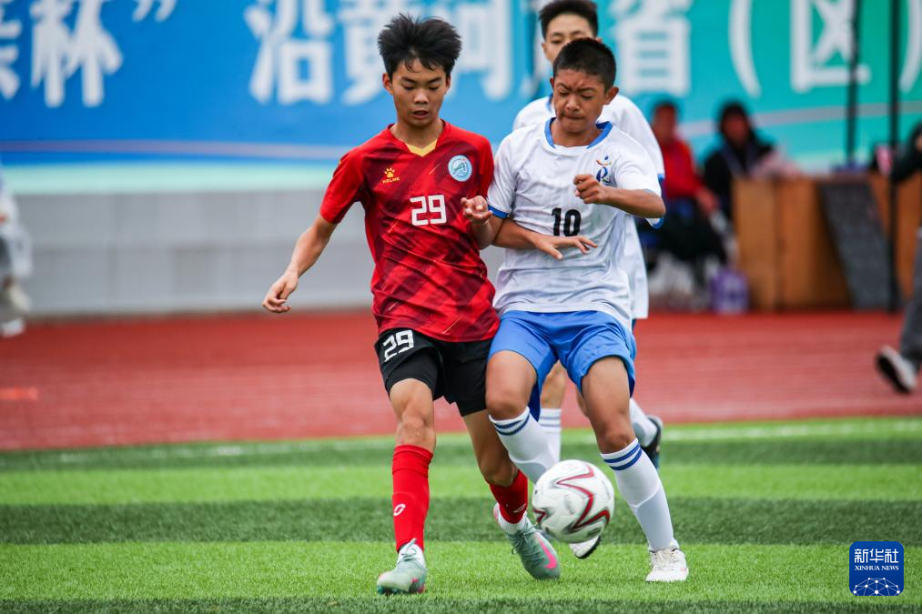 “黄河母亲杯”沿黄河九省(区)青少年足球邀请赛开幕式举行