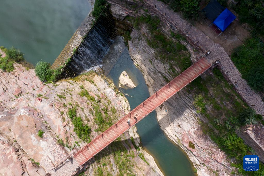 太行古村引客来