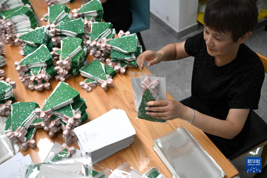 安徽和县：社区“微工坊”助力居民增收