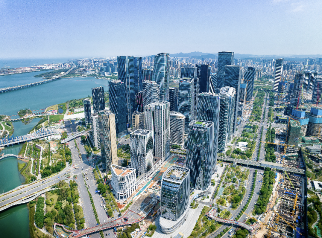 前海：面向世界 奔涌向前