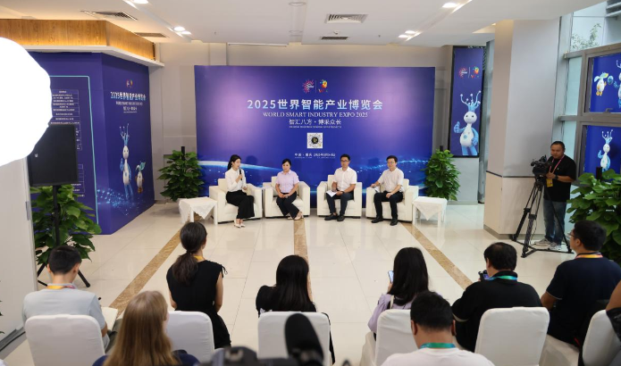 聚焦2025智博会丨从三地发展 看重庆低空经济的蓬勃之势