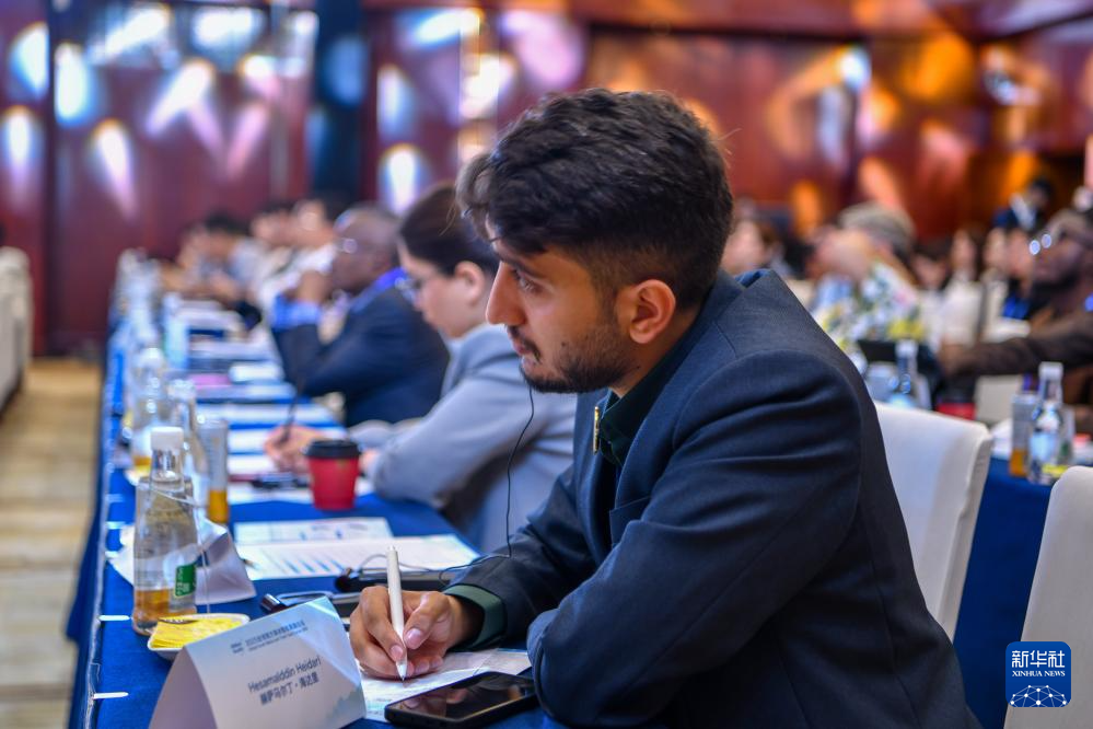 人工智能媒体技术合作论坛在昆明举行