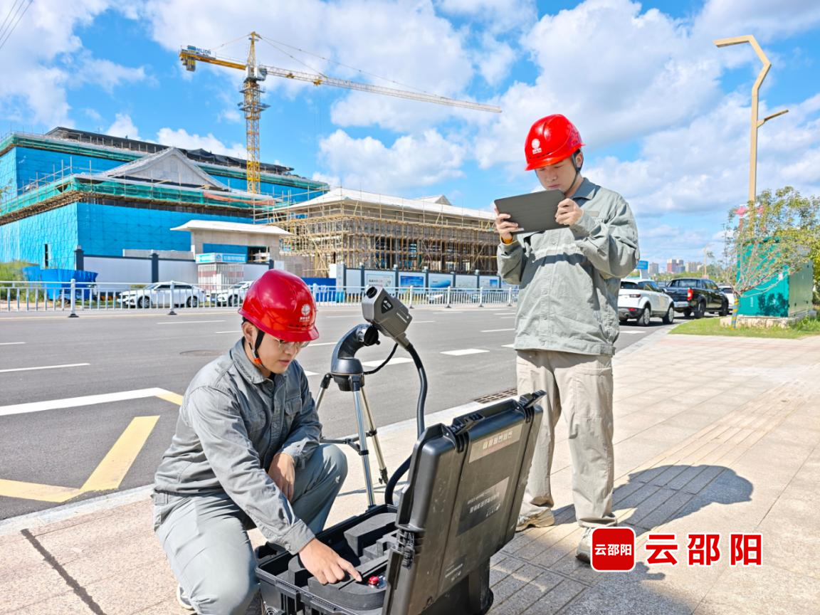 国网邵东市供电公司：“硬核”科技+“暖心”服务 决胜迎峰度夏保电战