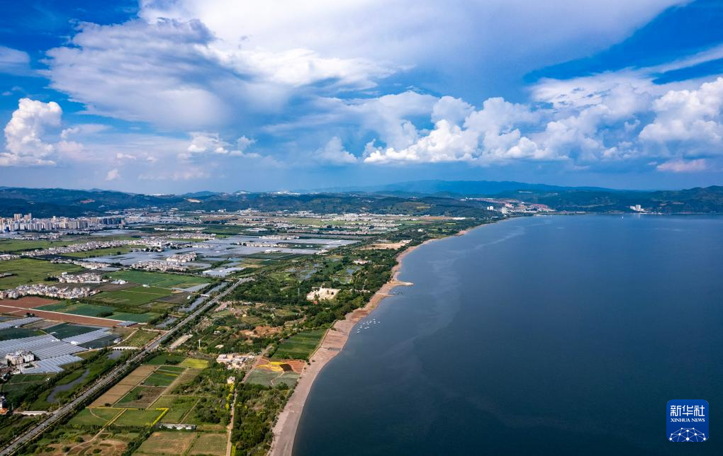 飞阅中国丨秋日抚仙湖