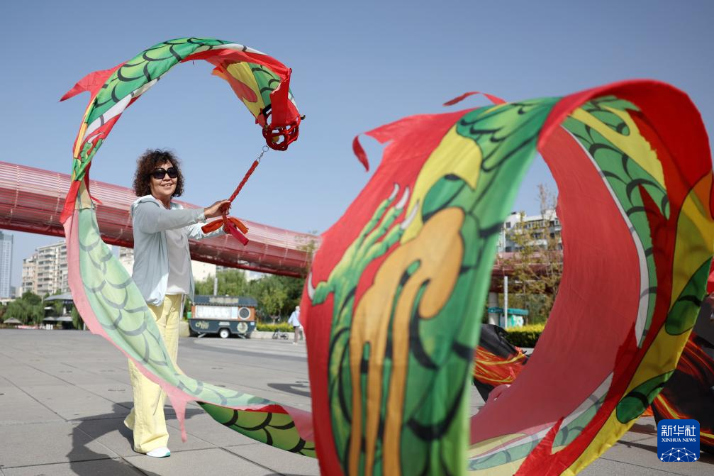 兰州:“口袋公园”扮靓城市微空间