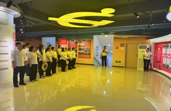 鹤岗市南山区:“三心三促” 助推教育培训提质增效