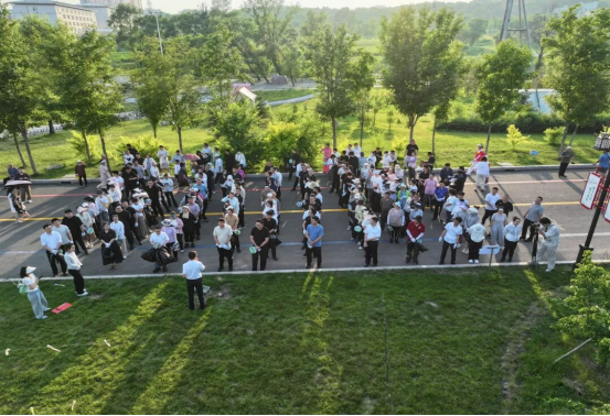 鹤岗市南山区:“三心三促” 助推教育培训提质增效