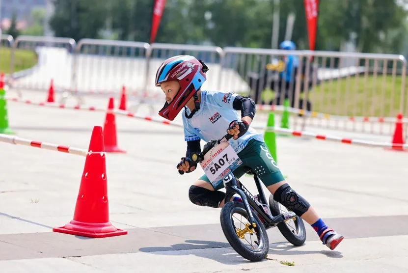 哈尔滨赛事“破圈”出彩 体育活力在城市中绽放