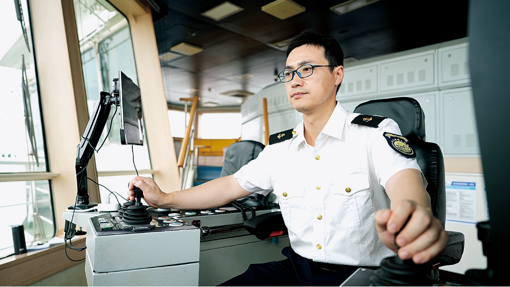 双节不打烊 项目建设忙