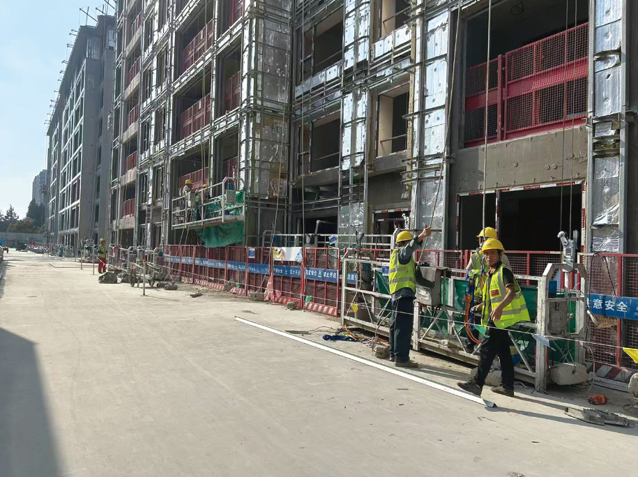 双节不打烊 项目建设忙