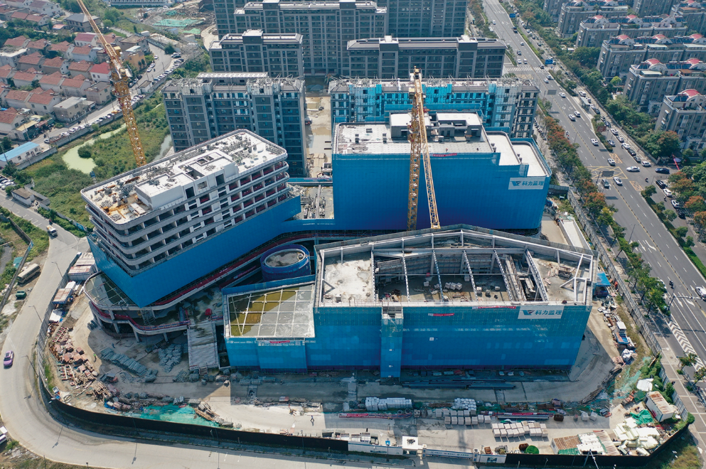 双节不打烊 项目建设忙