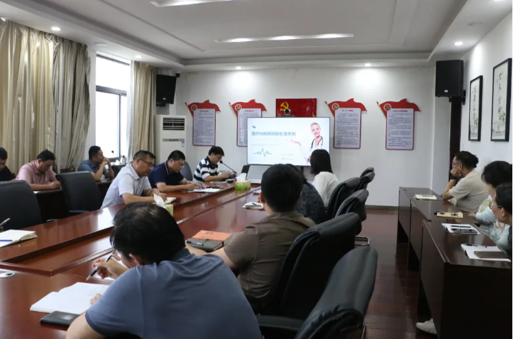 江苏东海县卫健委：科室互学破壁垒 融合聚力更高效