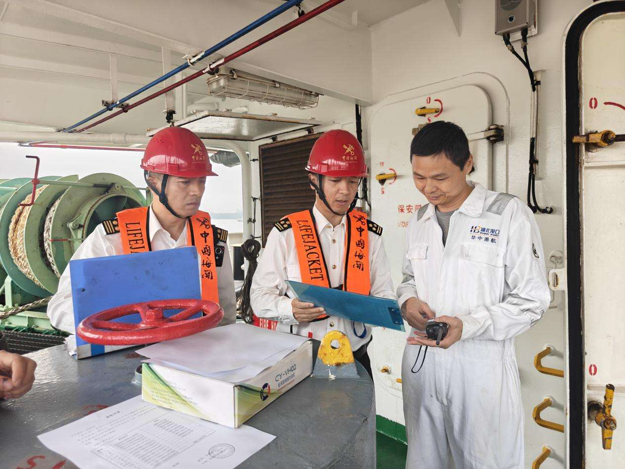 飙升258%！ 武汉阳逻港直航货运量爆了