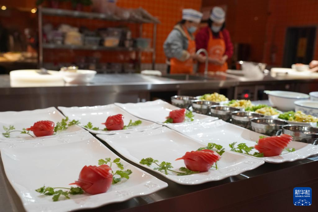 陕西旬阳：职业培训促就业