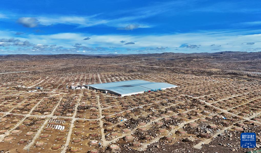 走近川西高原大国重器:接收解码“天外来信”的高海拔宇宙线观测站