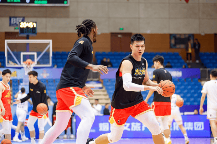 CBA俱乐部杯登陆南宁，城市热度与赛事经济同步升温