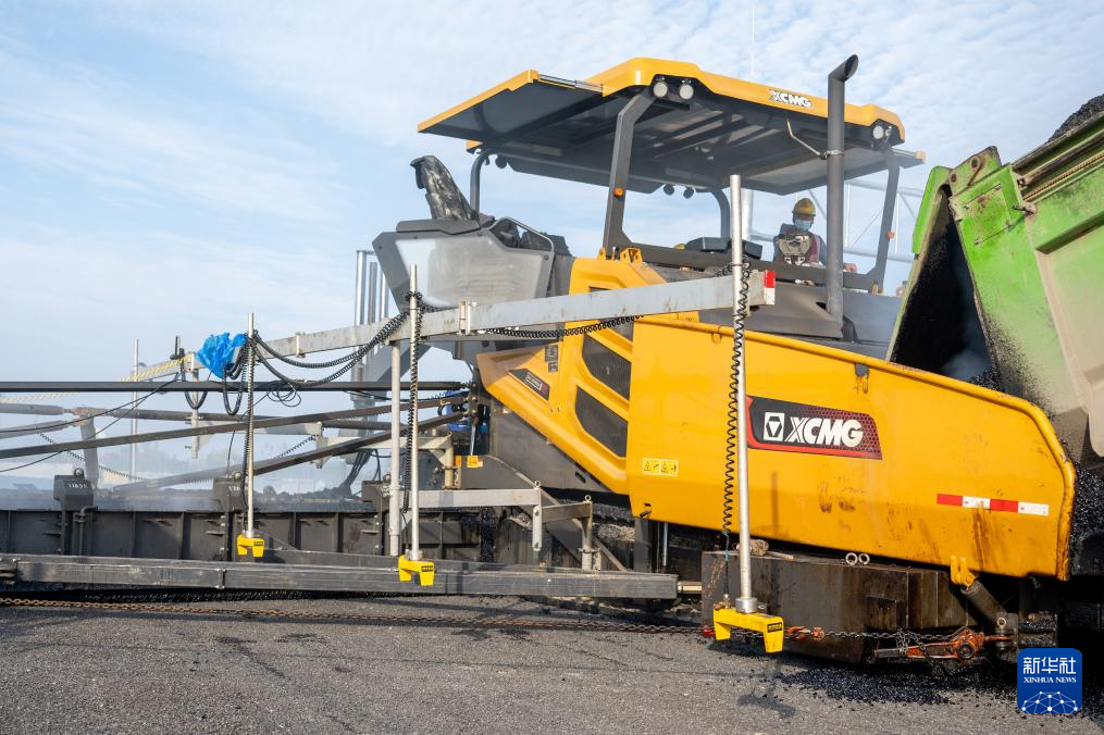 京港澳高速湖北北段改扩建工程临近收官