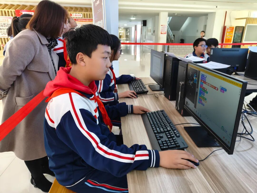 鄂托克旗：用科技书写县域教育新传奇