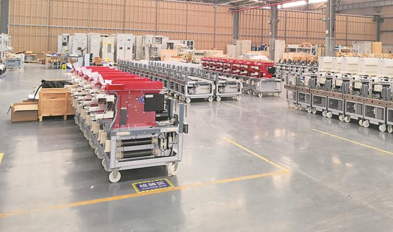 成都做大做强工业“基石” 成都做大做强工业“基石”