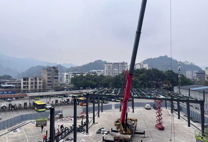 重庆万盛“邮运通”分拨中心钢结构主体安装启动 月底将试运营