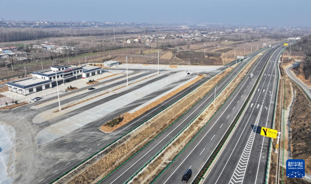 陕西眉太高速公路建成通车