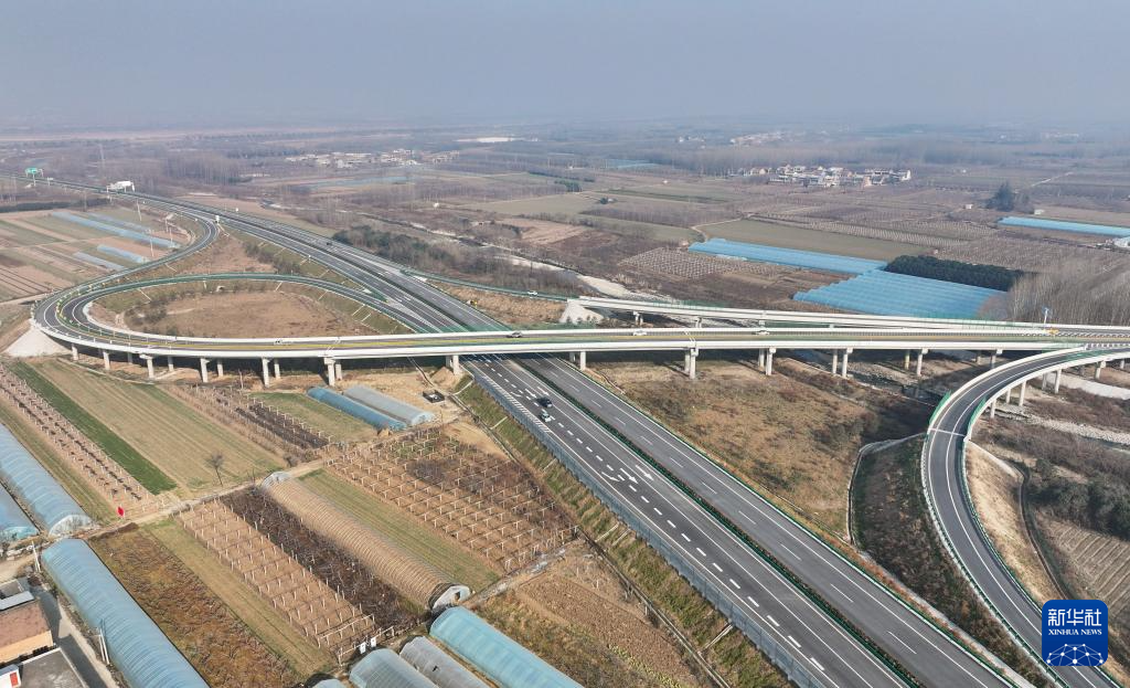 陕西眉太高速公路建成通车