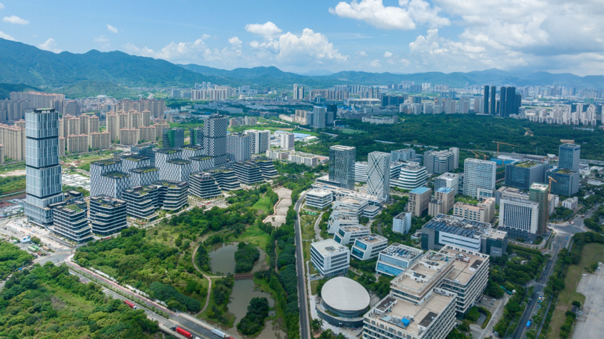 从第49位到第19位：深圳坪山 “跃升曲线” 背后的新型工业化实践